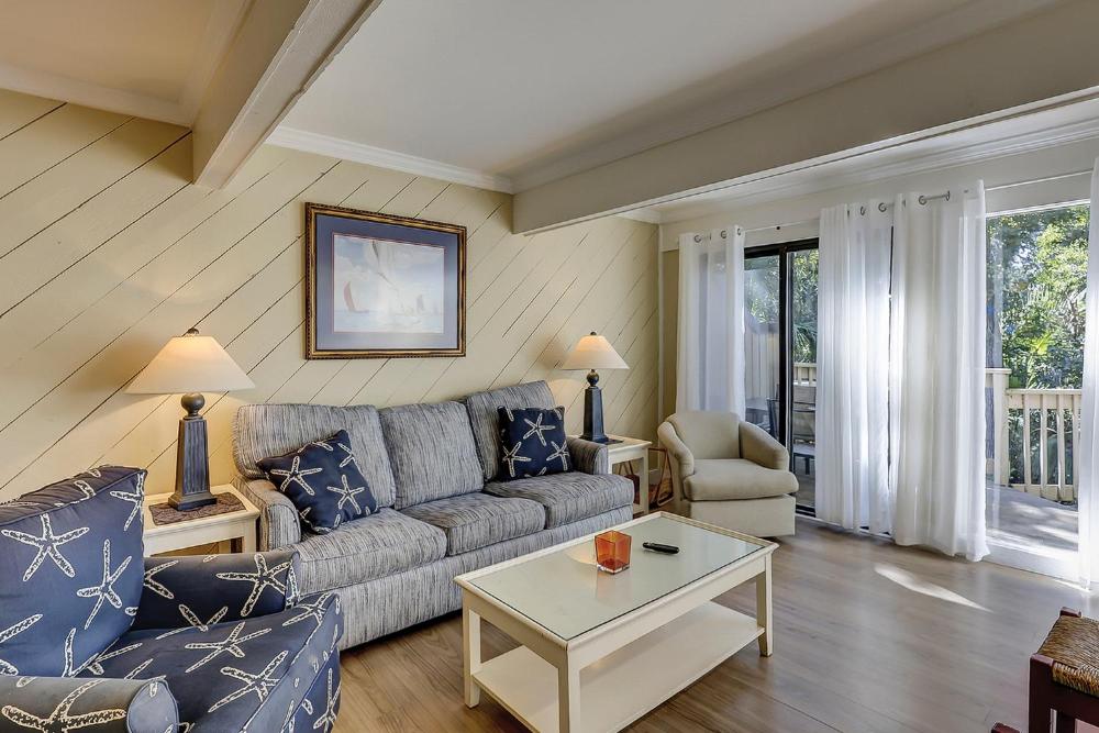 Beachwalk 110